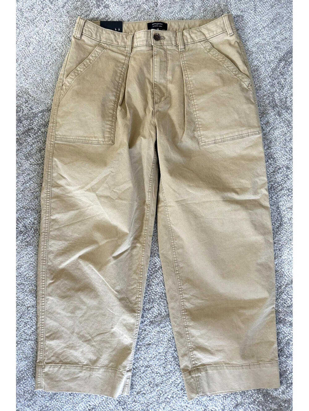 NWT! Banana Republic  Relaxed The Barrel Leg Cotton Chino Pant  khaki 12 Reg